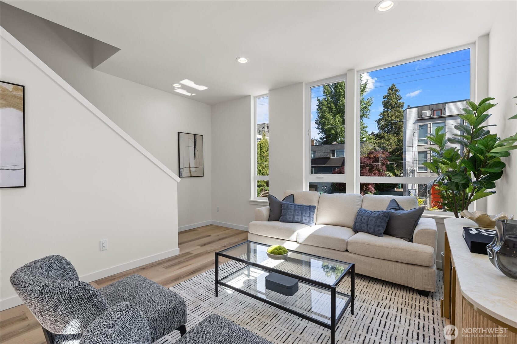 813 Northwest 63rd Street Seattle, WA 98107 - Photo 16 of 38