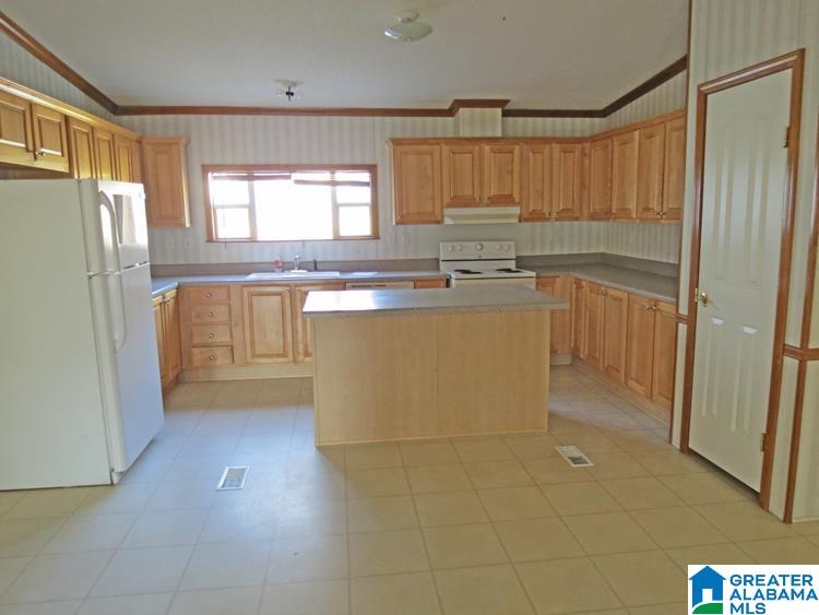 38 Wren Road Sylacauga, AL 35150 - Photo 11 of 24