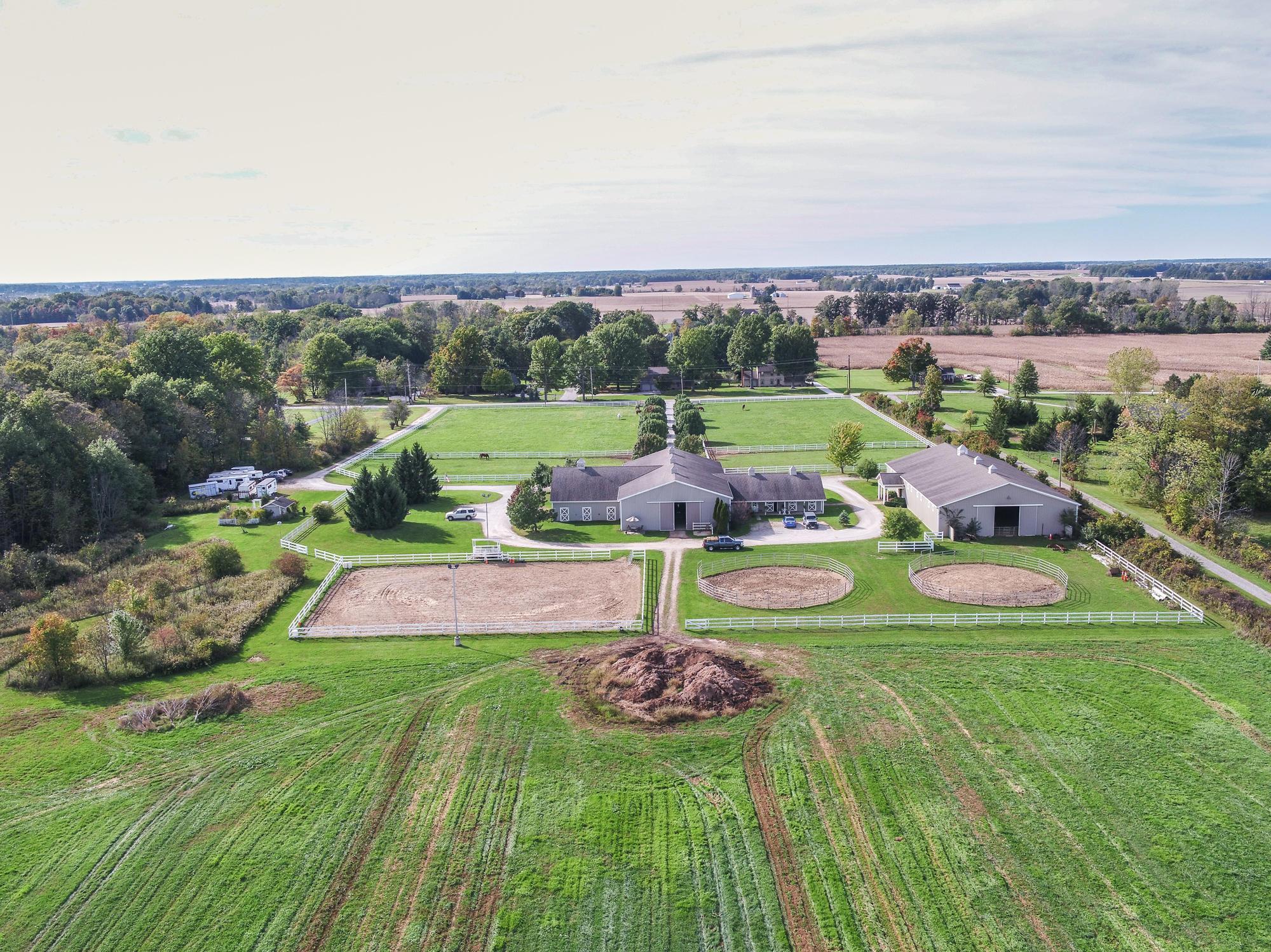 1271 Biddle Road Galion, OH 44833 - Photo 4 of 26