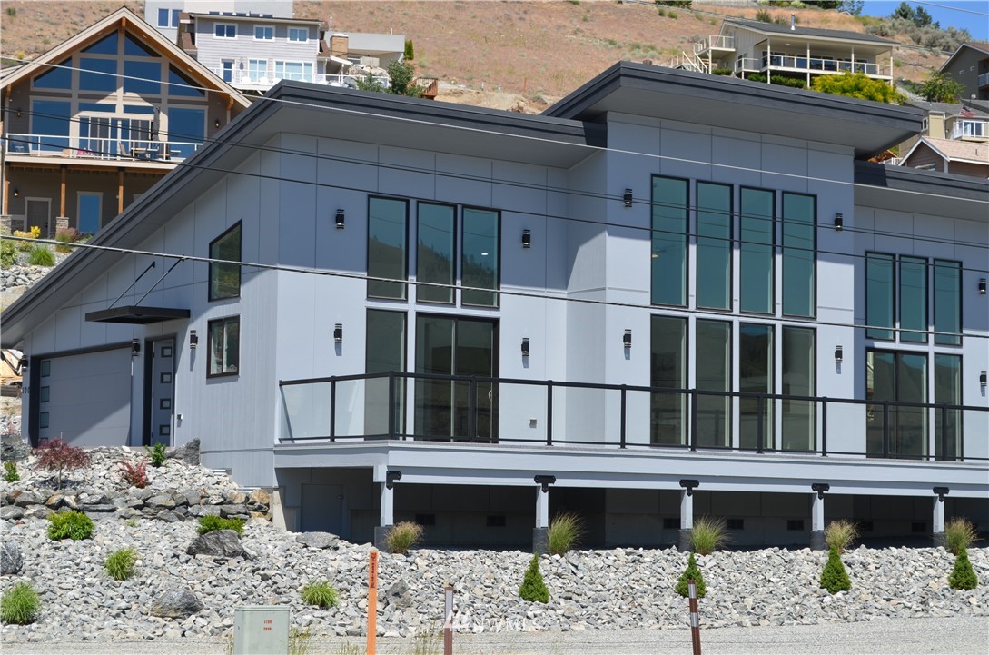 100 Riviera Drive Chelan, WA 98816 - Photo 9 of 40 Gallery Image 9