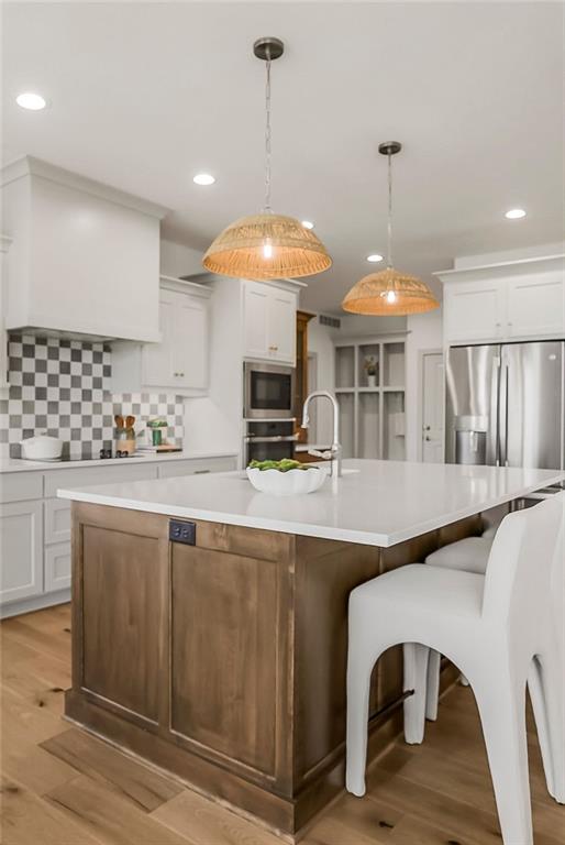 17620 High Street Overland Park, KS 66085 - Photo 7 of 62