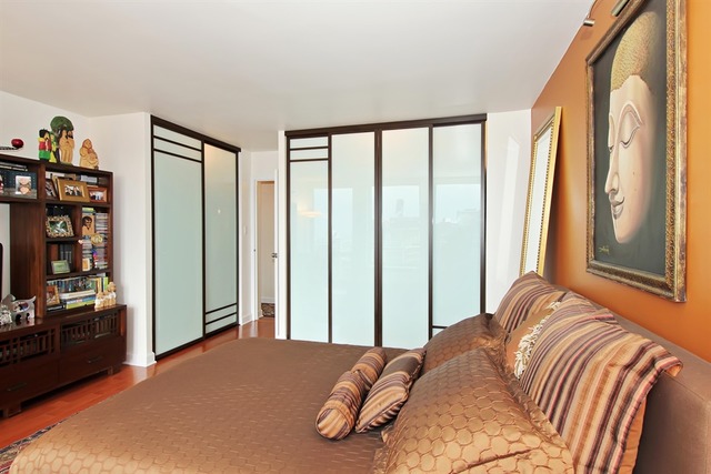 111 East Chestnut Street, Unit 28G Chicago, IL 60611 - Photo 9 of 10