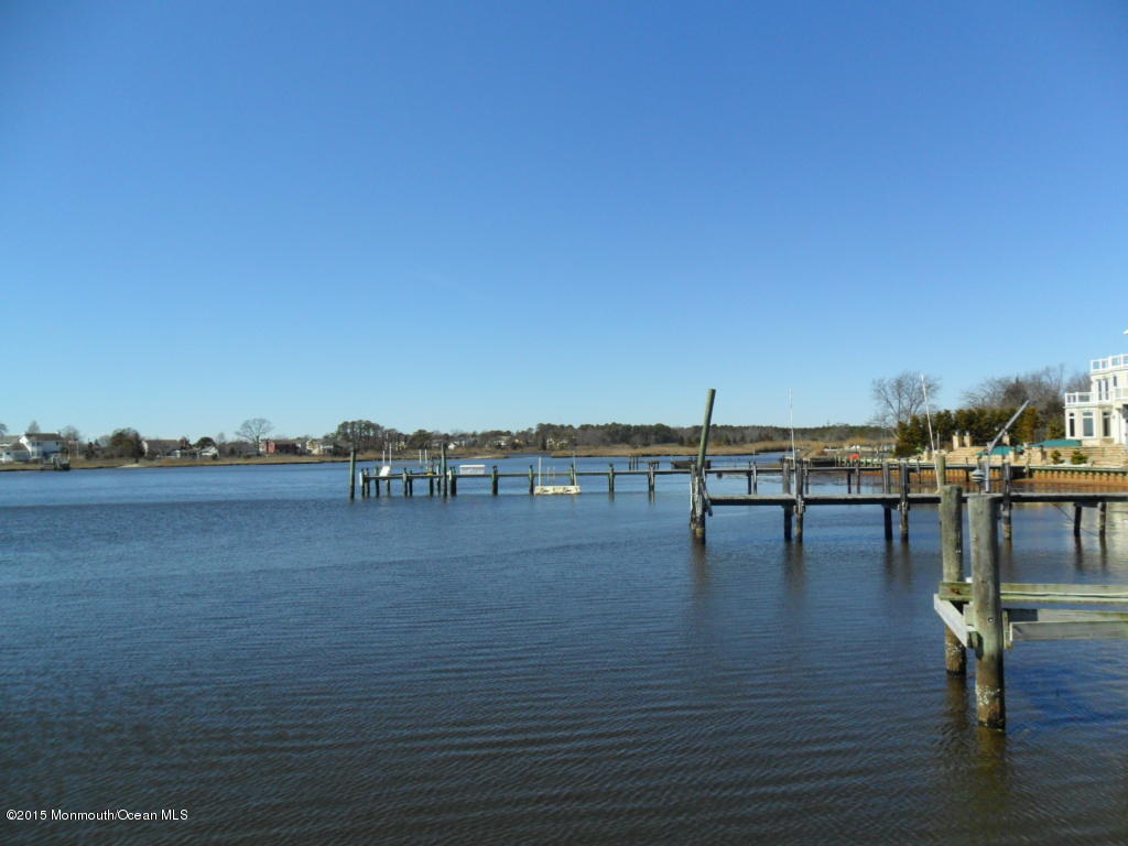 145 Pinewood Road Toms River, NJ 08753 - Photo 16 of 24 090.JPG