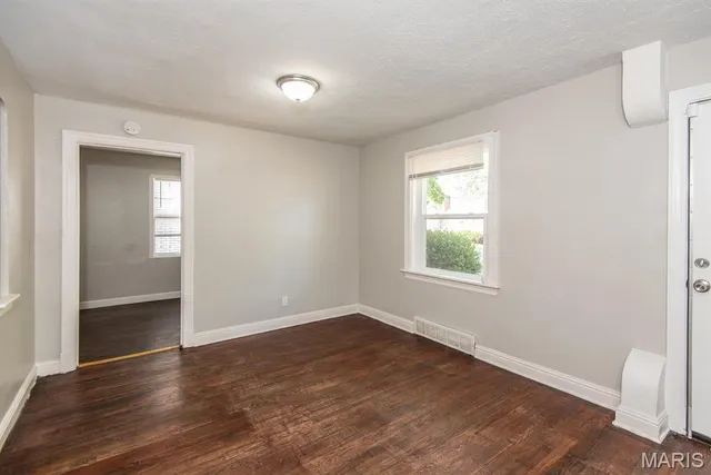 $1,380 | 320 Henquin Drive, Ferguson, MO 63135