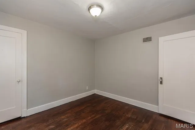 $1,380 | 320 Henquin Drive, Ferguson, MO 63135