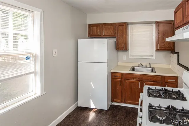 $1,380 | 320 Henquin Drive, Ferguson, MO 63135