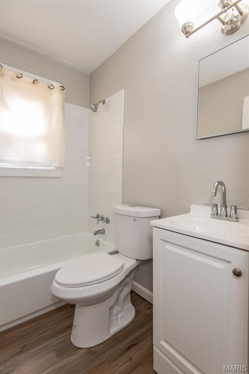 320 Henquin Drive Ferguson, MO 63135 - Photo 39 of 44