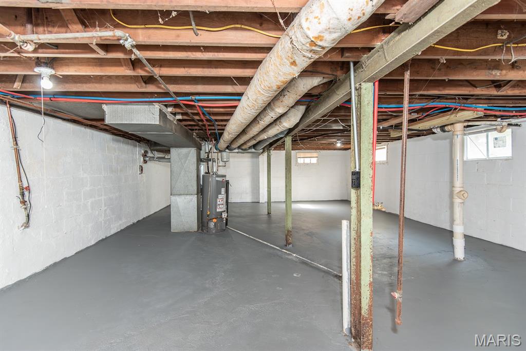 320 Henquin Drive Ferguson, MO 63135 - Photo 41 of 44