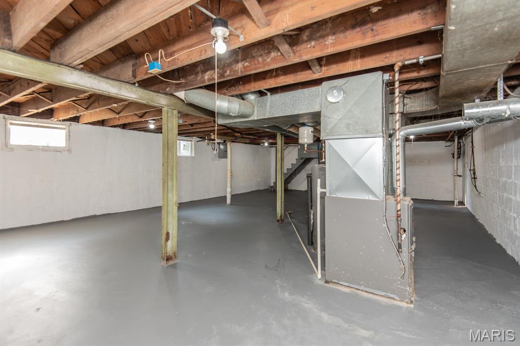 320 Henquin Drive Ferguson, MO 63135 - Photo 43 of 44