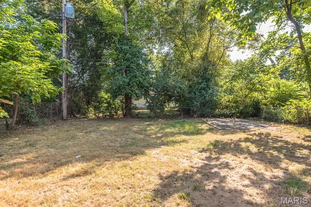 $1,380 | 320 Henquin Drive, Ferguson, MO 63135