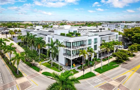 $1,495,000 | 850 Central Avenue, Unit 209, Naples, FL 34102