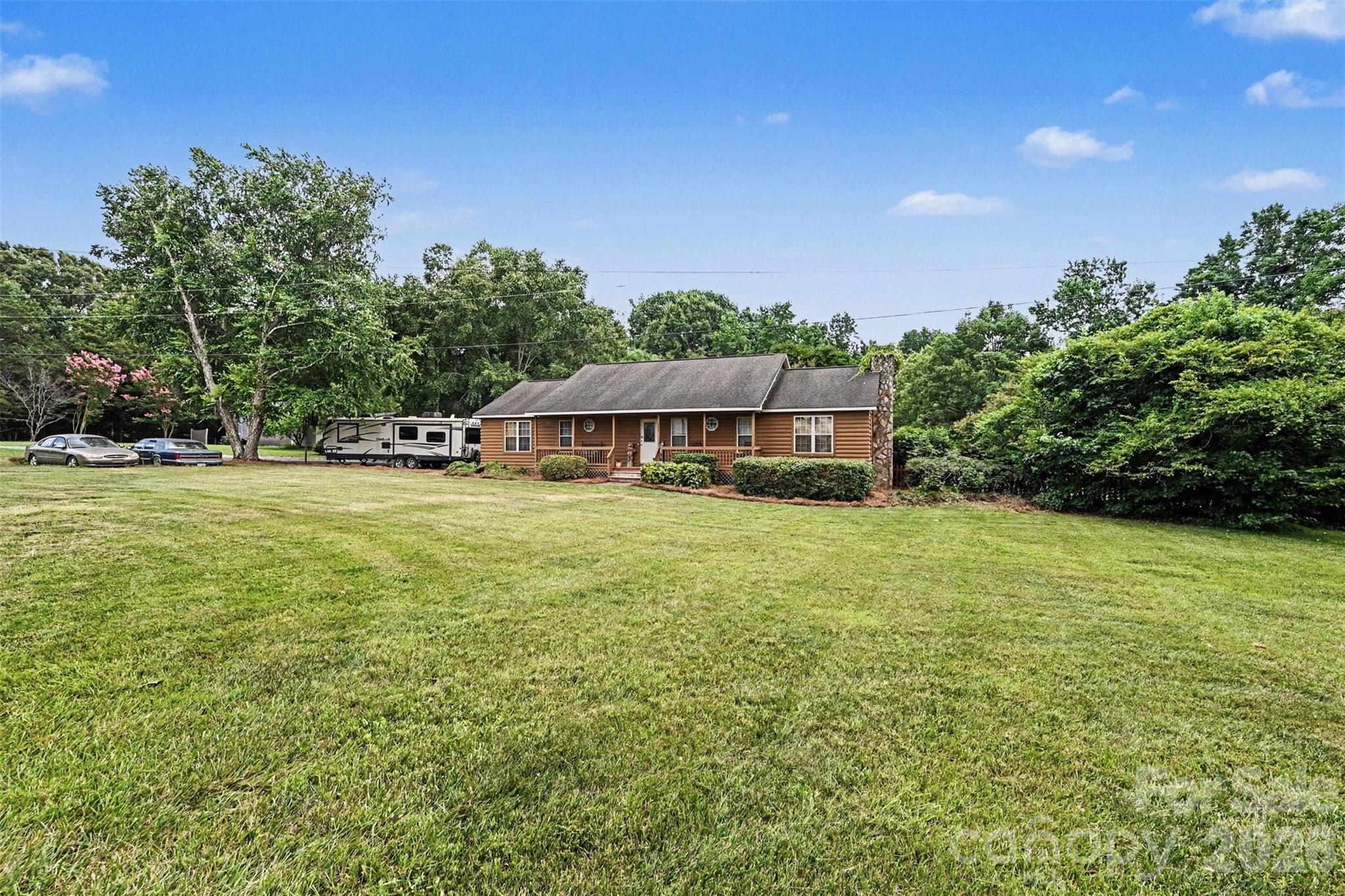 3999 Fincher Road Matthews, NC 28104 - Photo 3 of 48