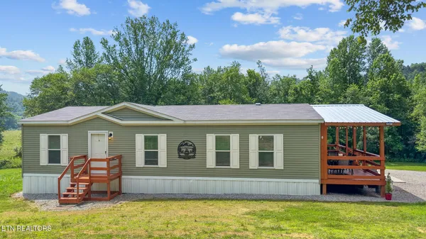 $340,000 | 3329 Stinking Creek Road, Pioneer, TN 37847