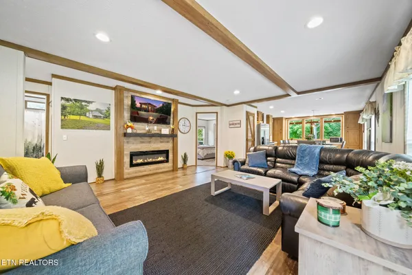 $340,000 | 3329 Stinking Creek Road, Pioneer, TN 37847