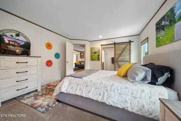 $340,000 | 3329 Stinking Creek Road, Pioneer, TN 37847