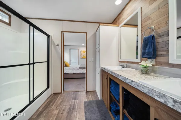 $340,000 | 3329 Stinking Creek Road, Pioneer, TN 37847