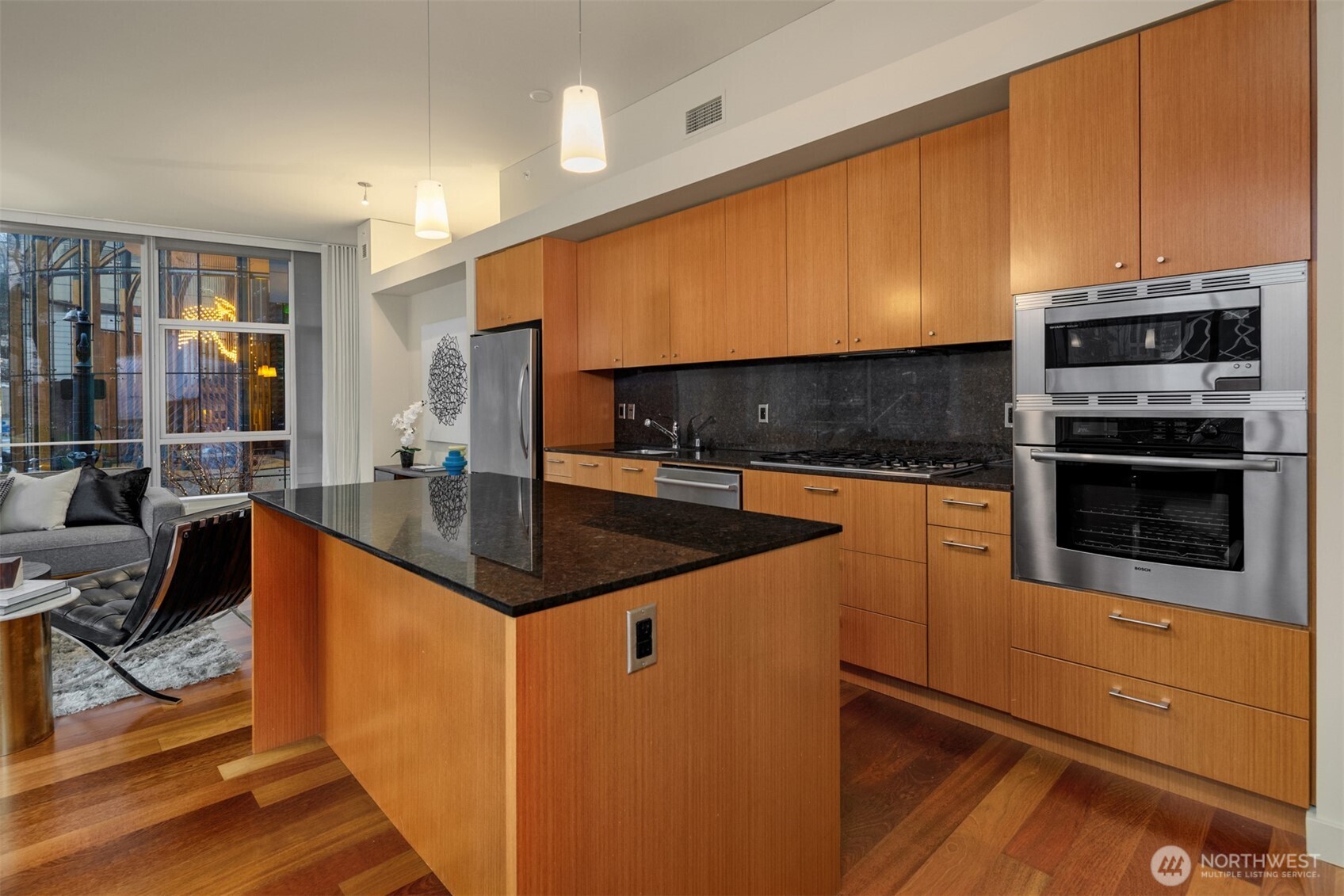 909 5th Avenue, Unit 204 Seattle, WA 98164 - Photo 11 of 29