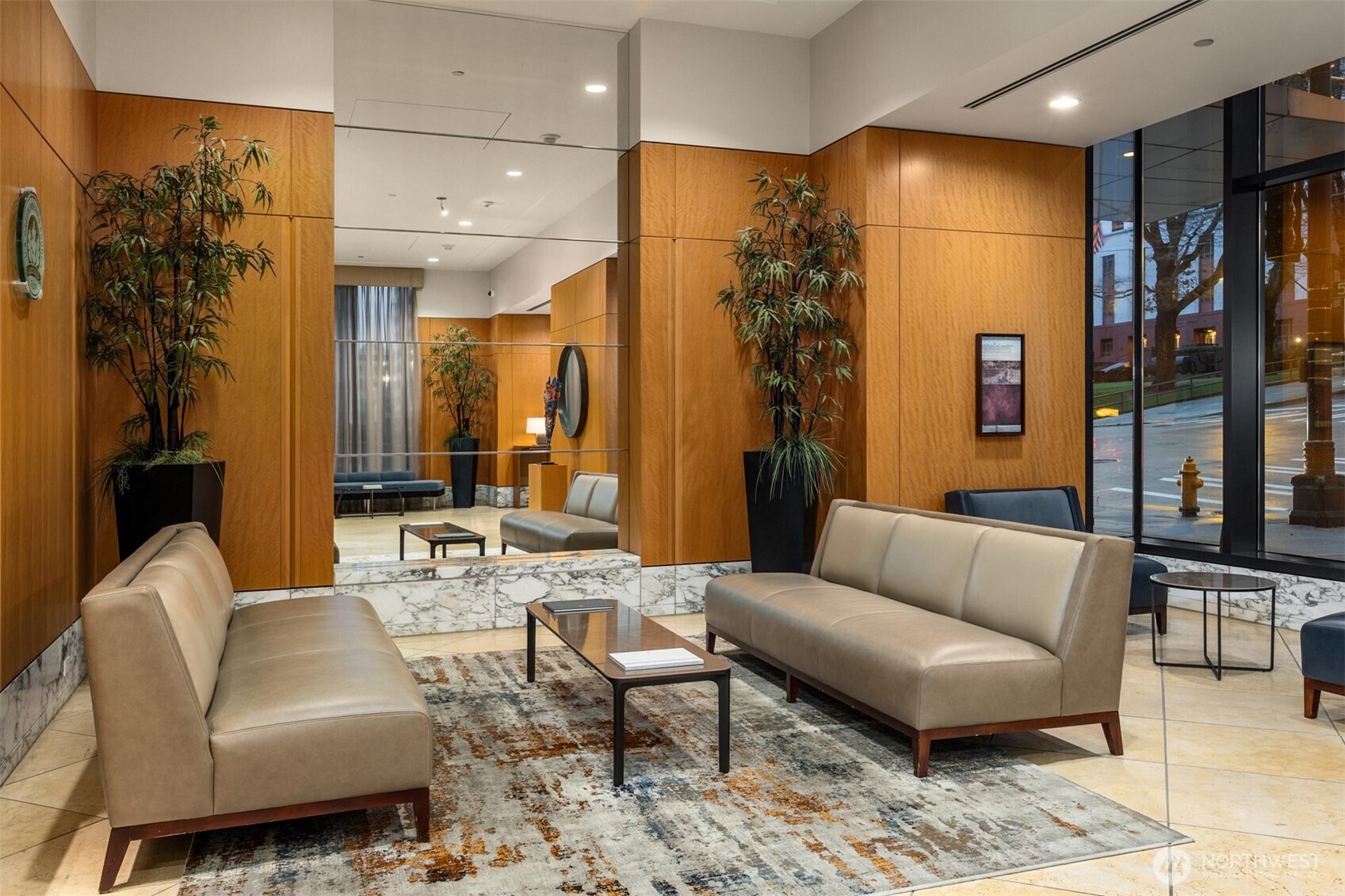 909 5th Avenue, Unit 204 Seattle, WA 98164 - Photo 26 of 29