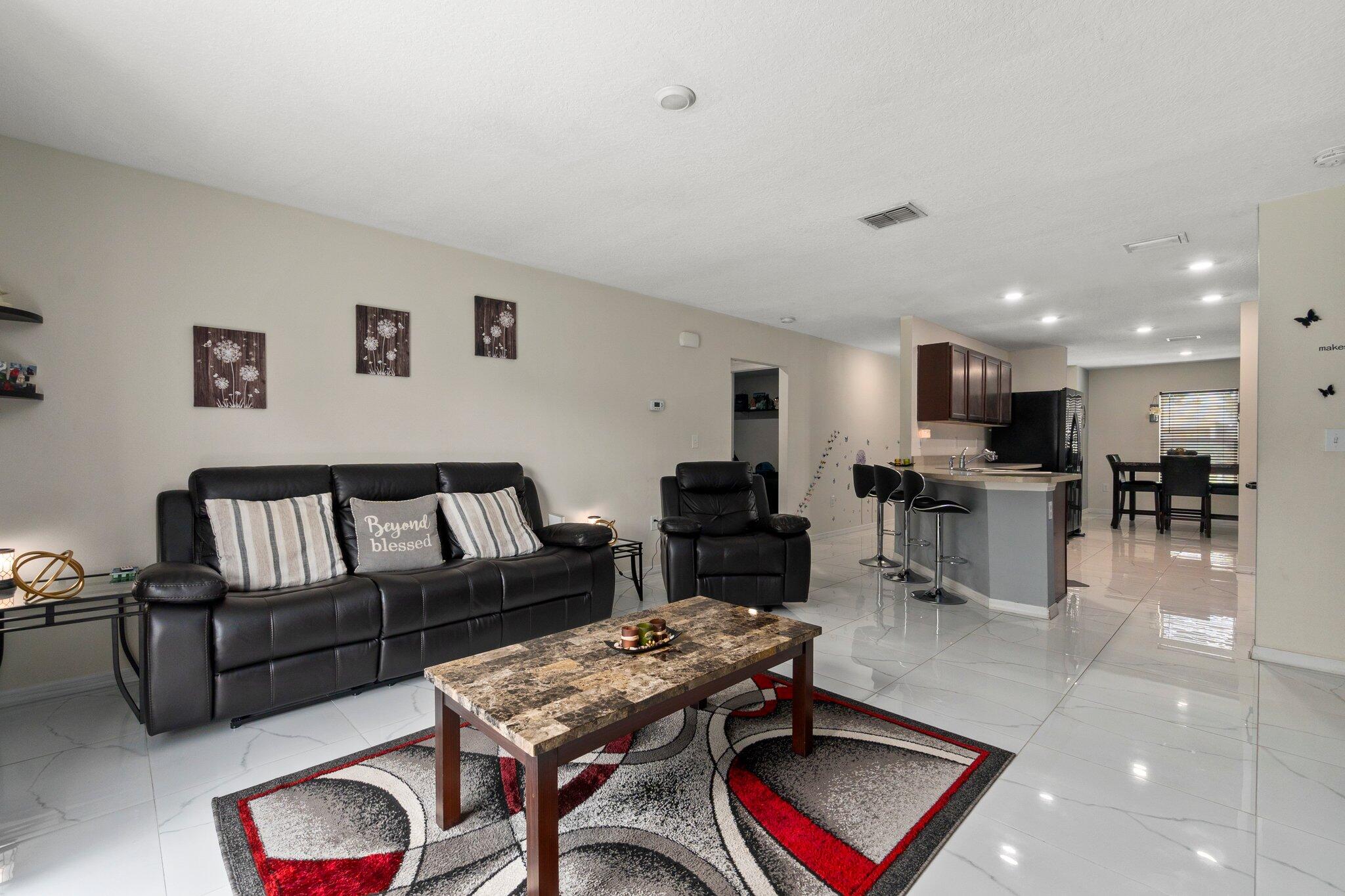 2001 Southwest Libra Lane Port St. Lucie, FL 34984 - Photo 11 of 29 12-web-or-mls-DSC04810