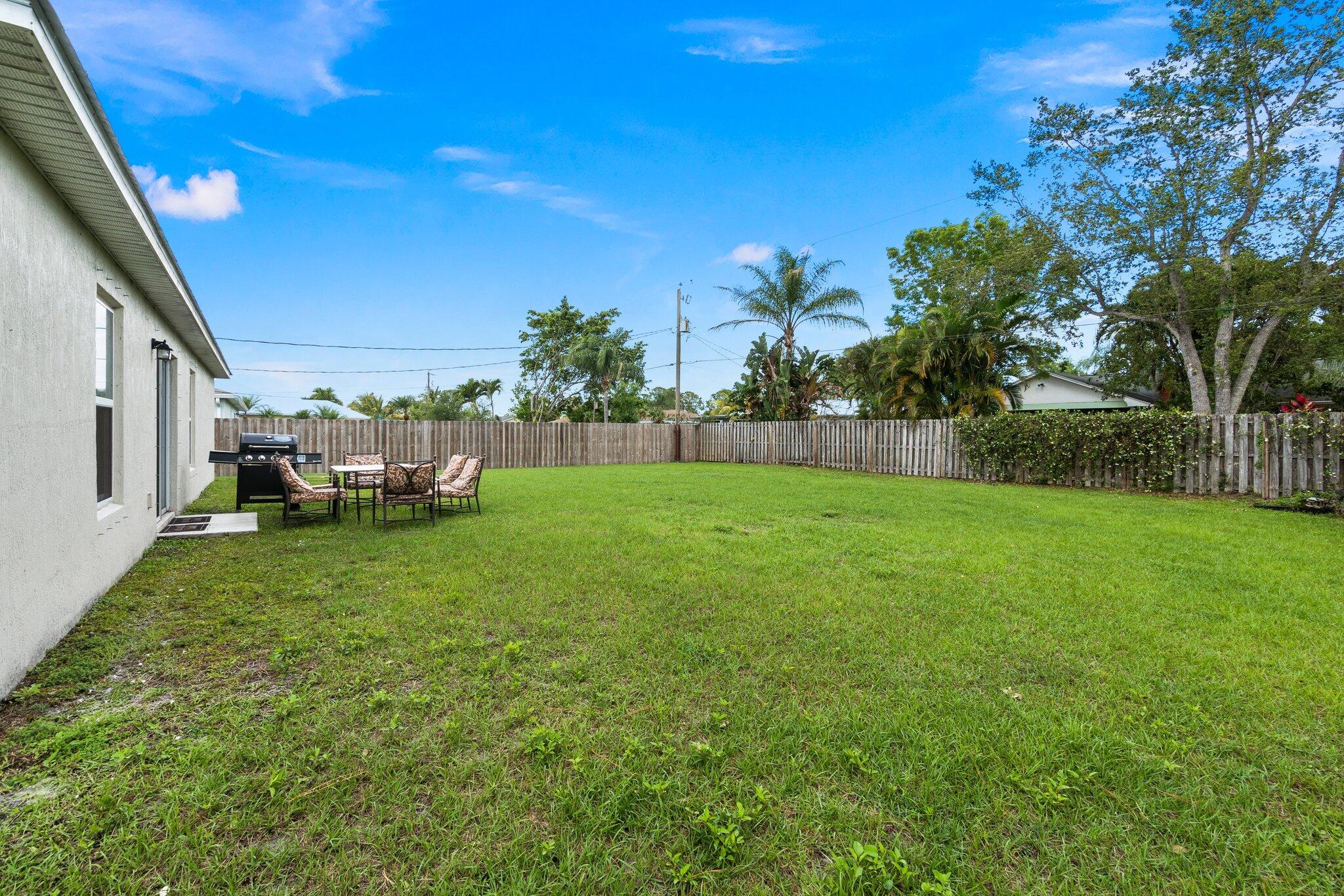 2001 Southwest Libra Lane Port St. Lucie, FL 34984 - Photo 24 of 29 28-web-or-mls-DSC04726