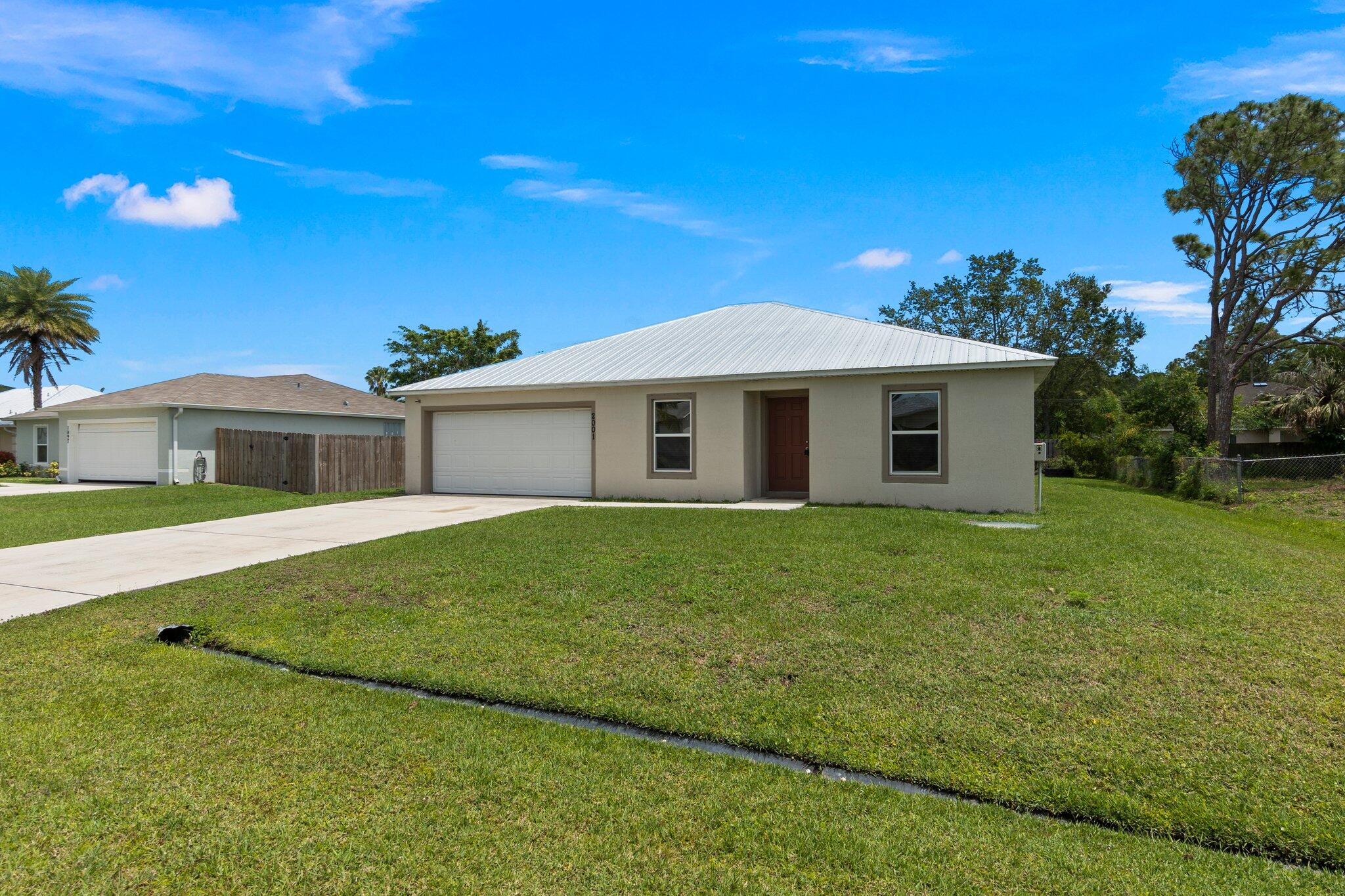 2001 Southwest Libra Lane Port St. Lucie, FL 34984 - Photo 25 of 29 29-web-or-mls-DSC04909