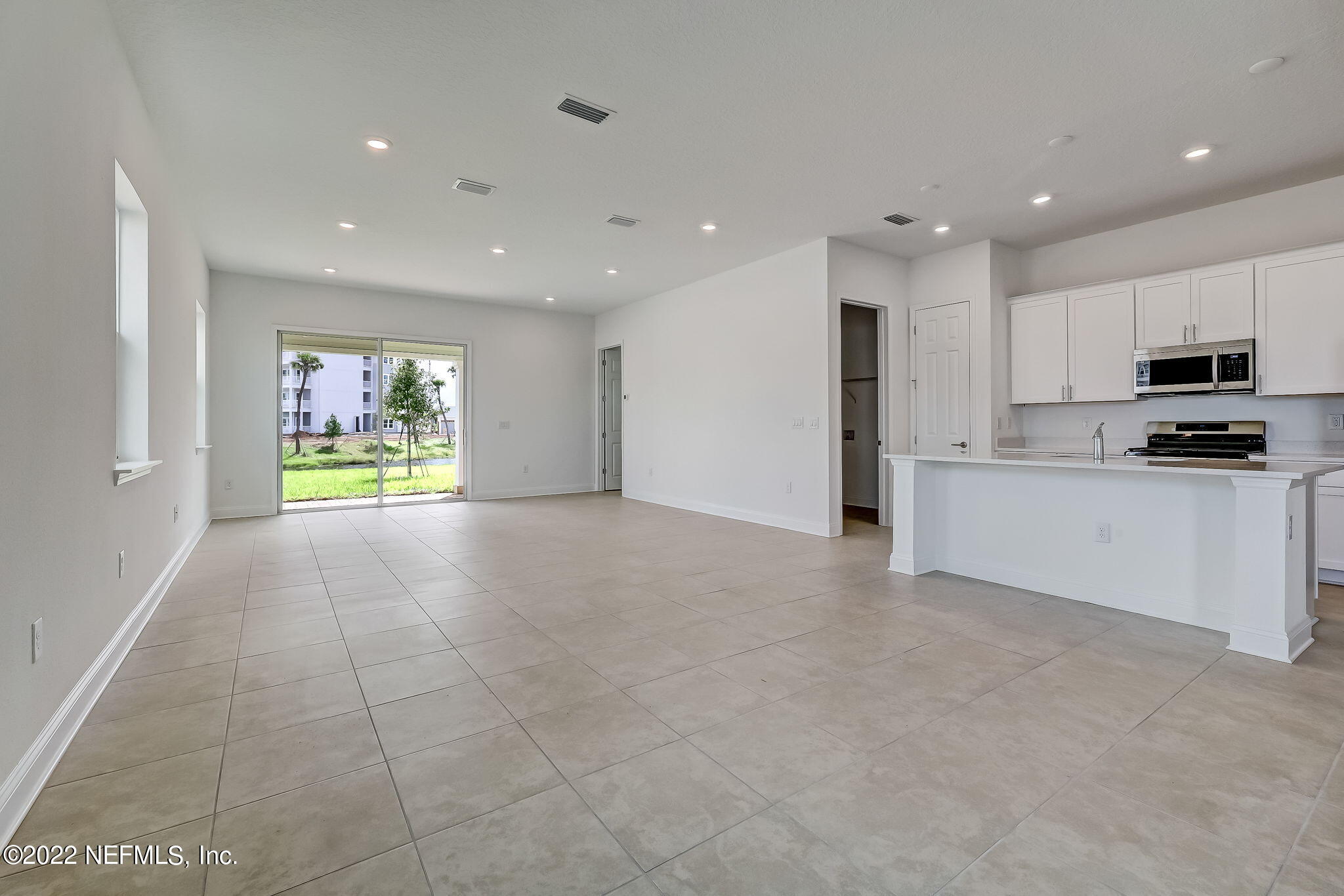 357 Rum Runner Way St. Johns, FL 32259 - Photo 5 of 64 8-web-or-mls-8_LR_357_Rum_Runner_Wy_Alle