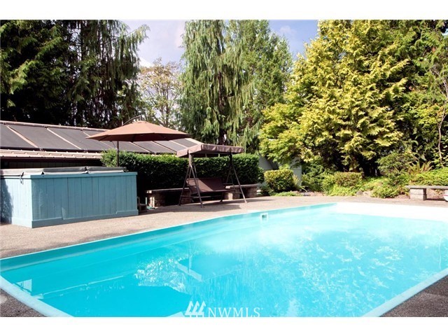 3401 Benson Drive South Renton, WA 98055 - Photo 5 of 16 Gallery Image 5