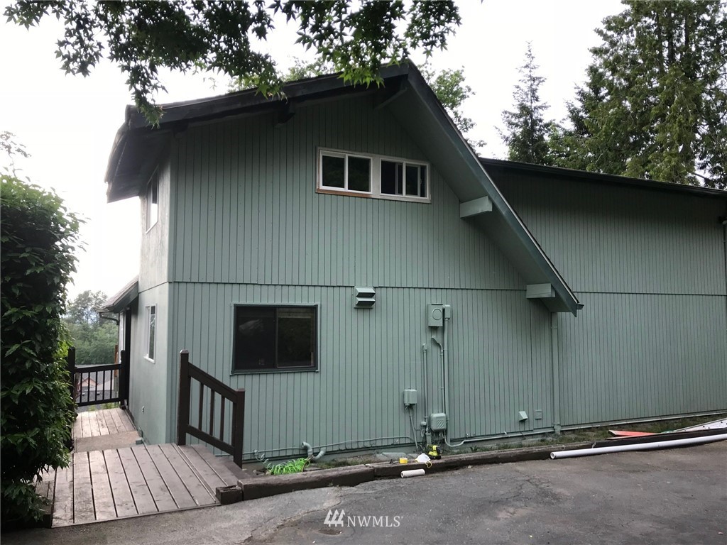 3401 Benson Drive South Renton, WA 98055 - Photo 8 of 16 Gallery Image 8