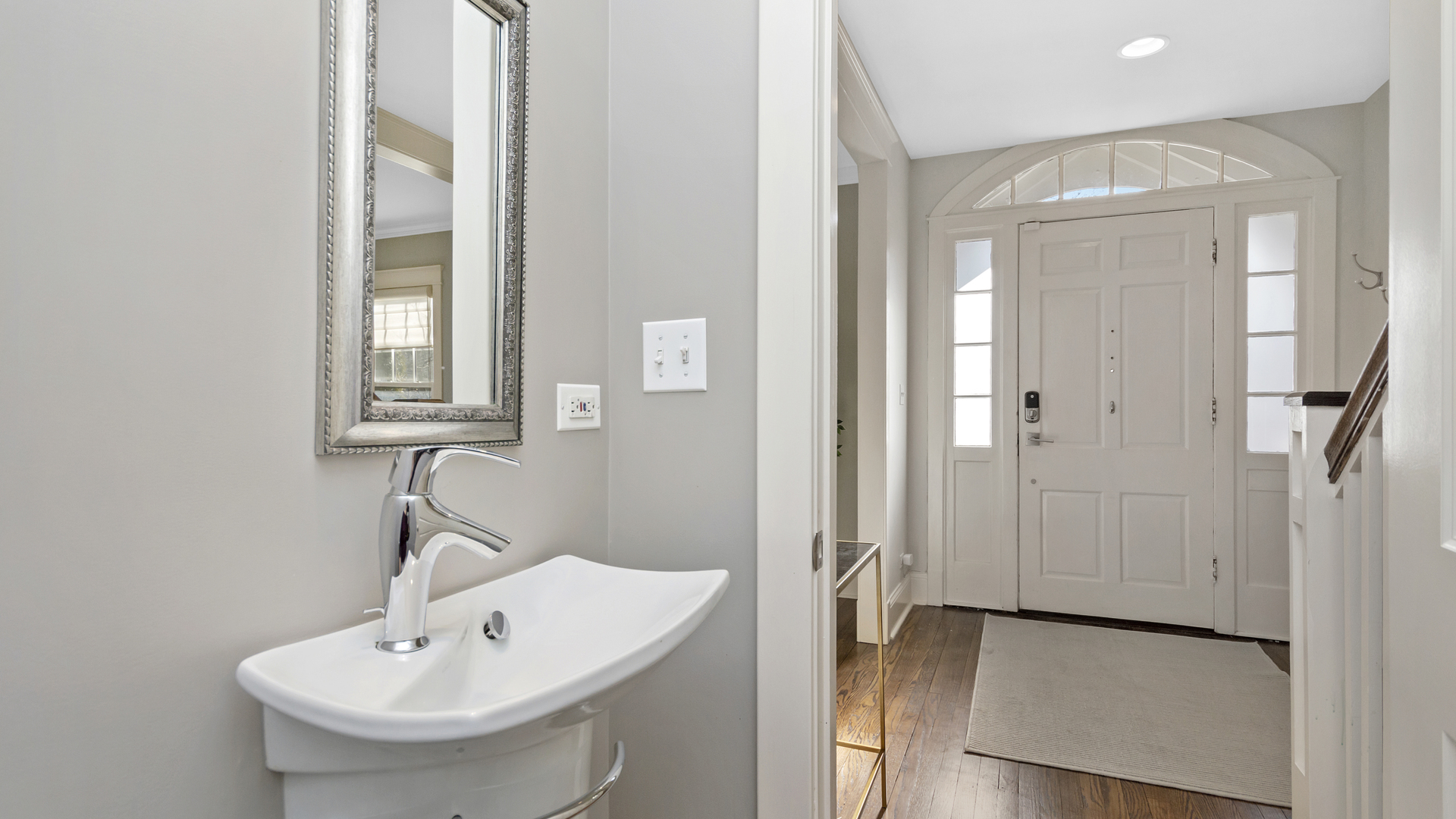 1907 Colfax Street Evanston, IL 60201 - Photo 10 of 30