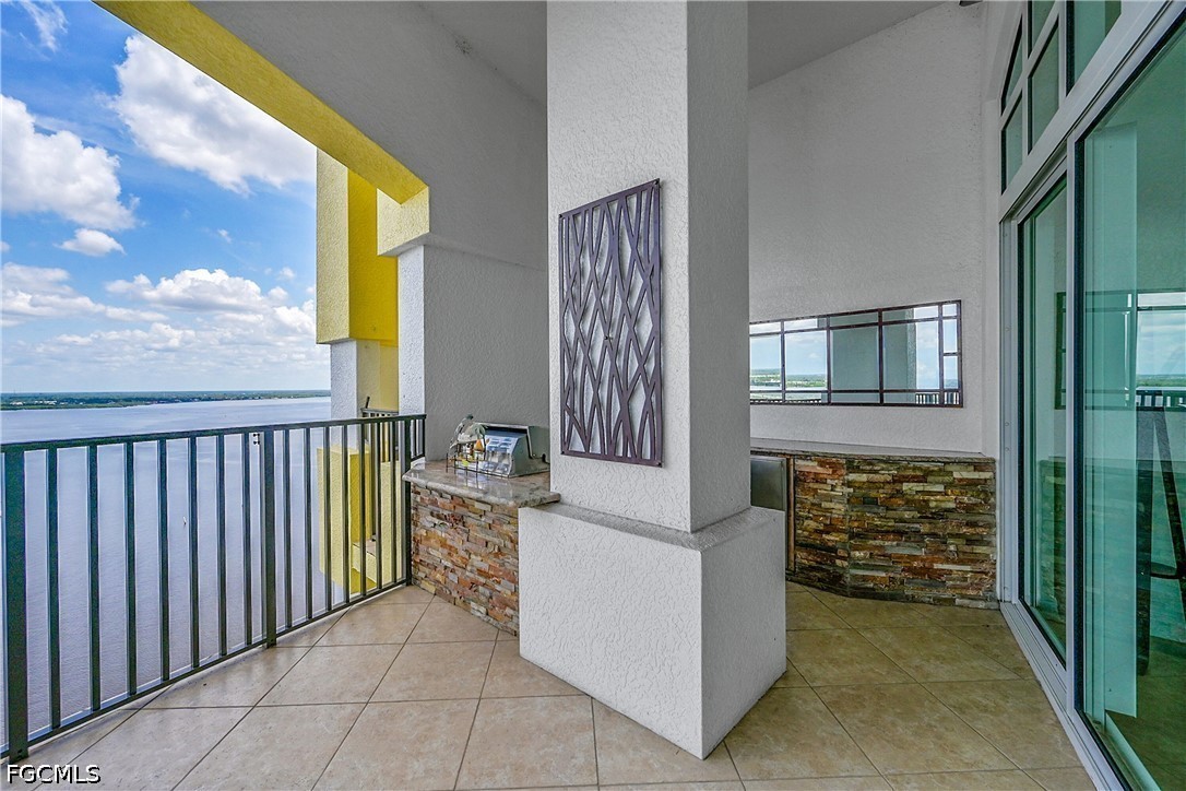 2797 First Street, Unit 2202 Fort Myers, FL 33916 - Photo 6 of 42