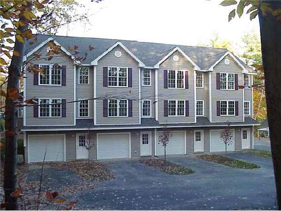 25 Ridgeview Condos, Unit 25 Rochester, NH 03939 - Photo 1 of 9