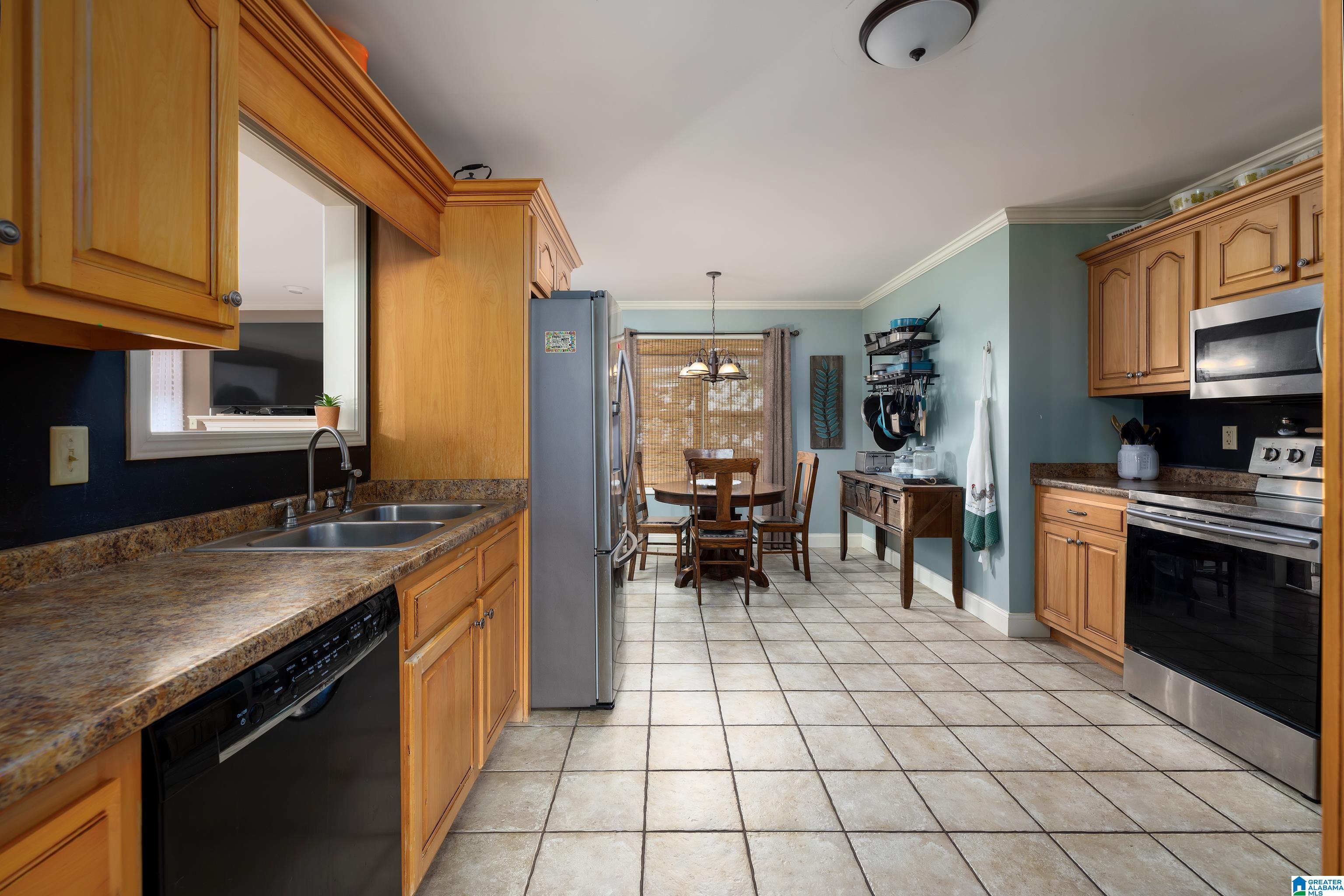 600 Champion Road Oneonta, AL 35121 - Photo 15 of 46