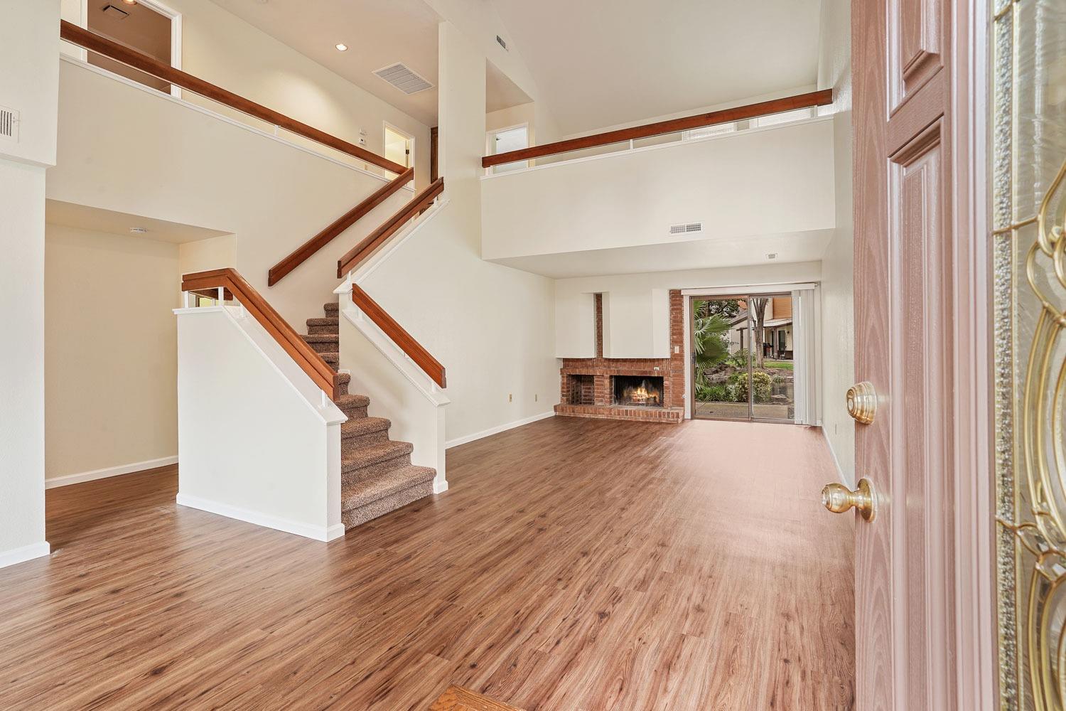 1443 West Swain Road Stockton, CA 95207 - Photo 4 of 41