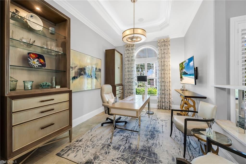 590 Putter Point Place Naples, FL 34103 - Photo 8 of 27 Gallery Image 8