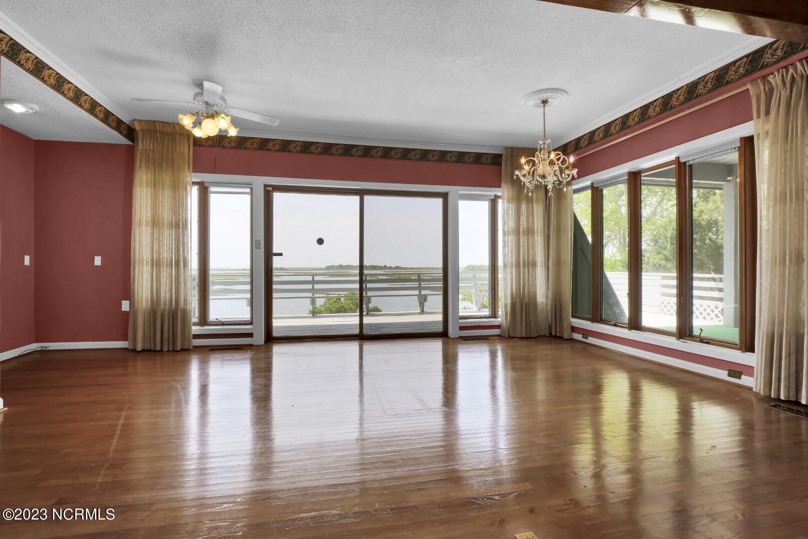 109 Deer Cove Road Hampstead, NC 28443 - Photo 22 of 63 021_p9900003 (Large)