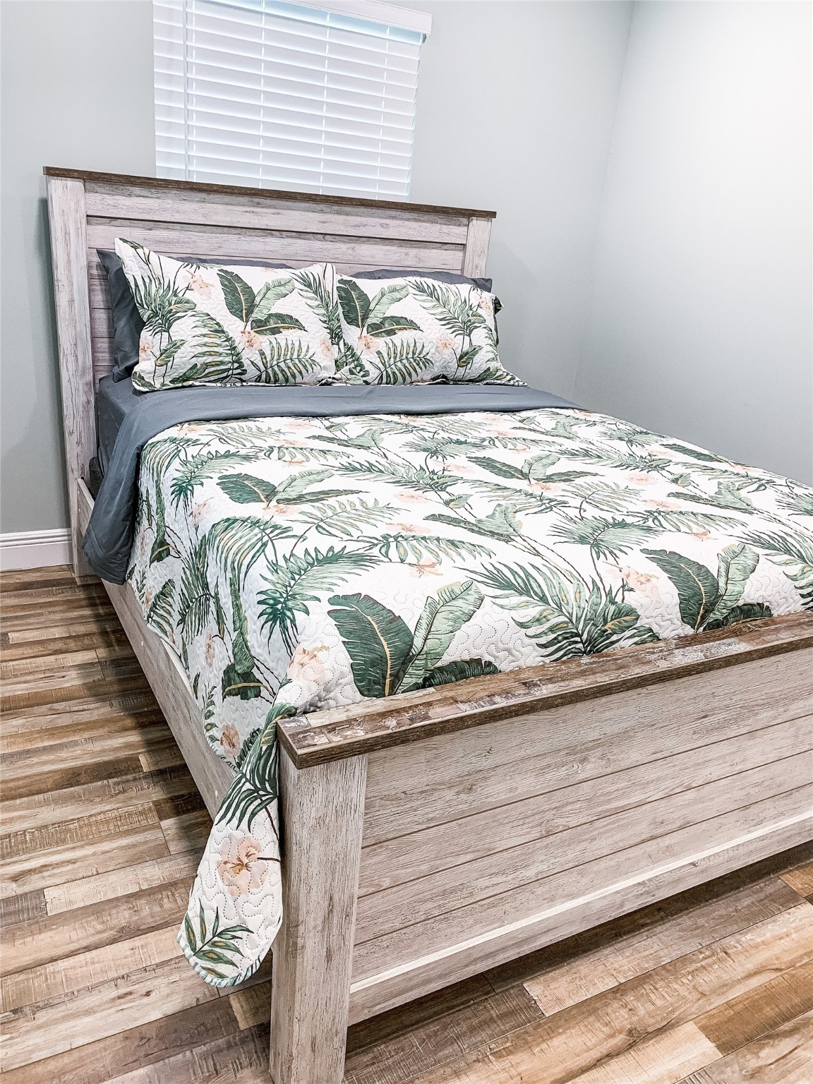 246 Seagull Road Sargent, TX 77414 - Photo 24 of 25 a bedroom with a bed and a window