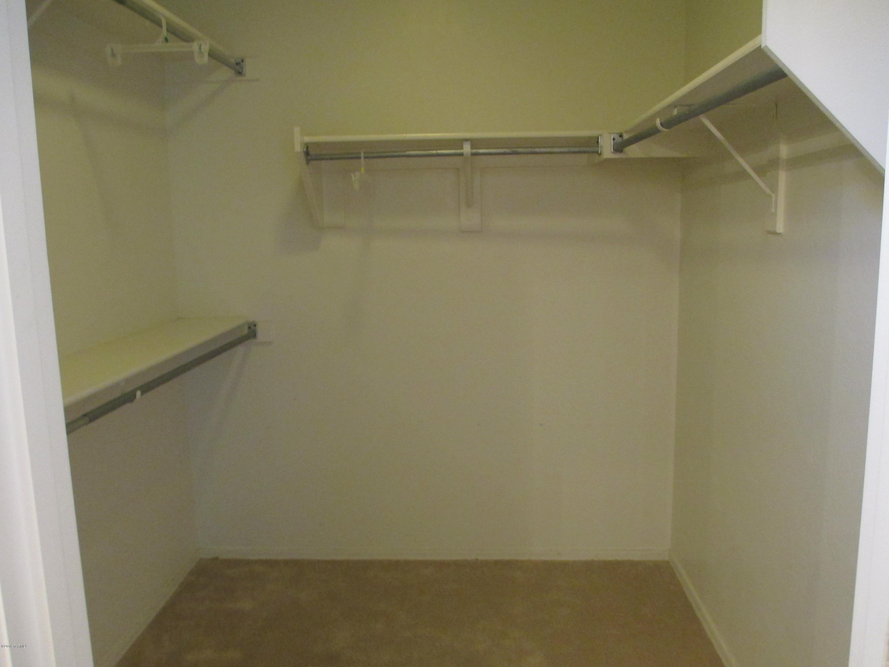 1770 East Redstart Road Green Valley, AZ 85614 - Photo 11 of 30 Gallery Image 11
