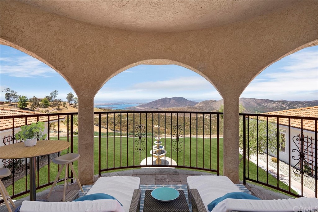 37370 Horsemans Temecula, CA 92592 - Photo 4 of 72