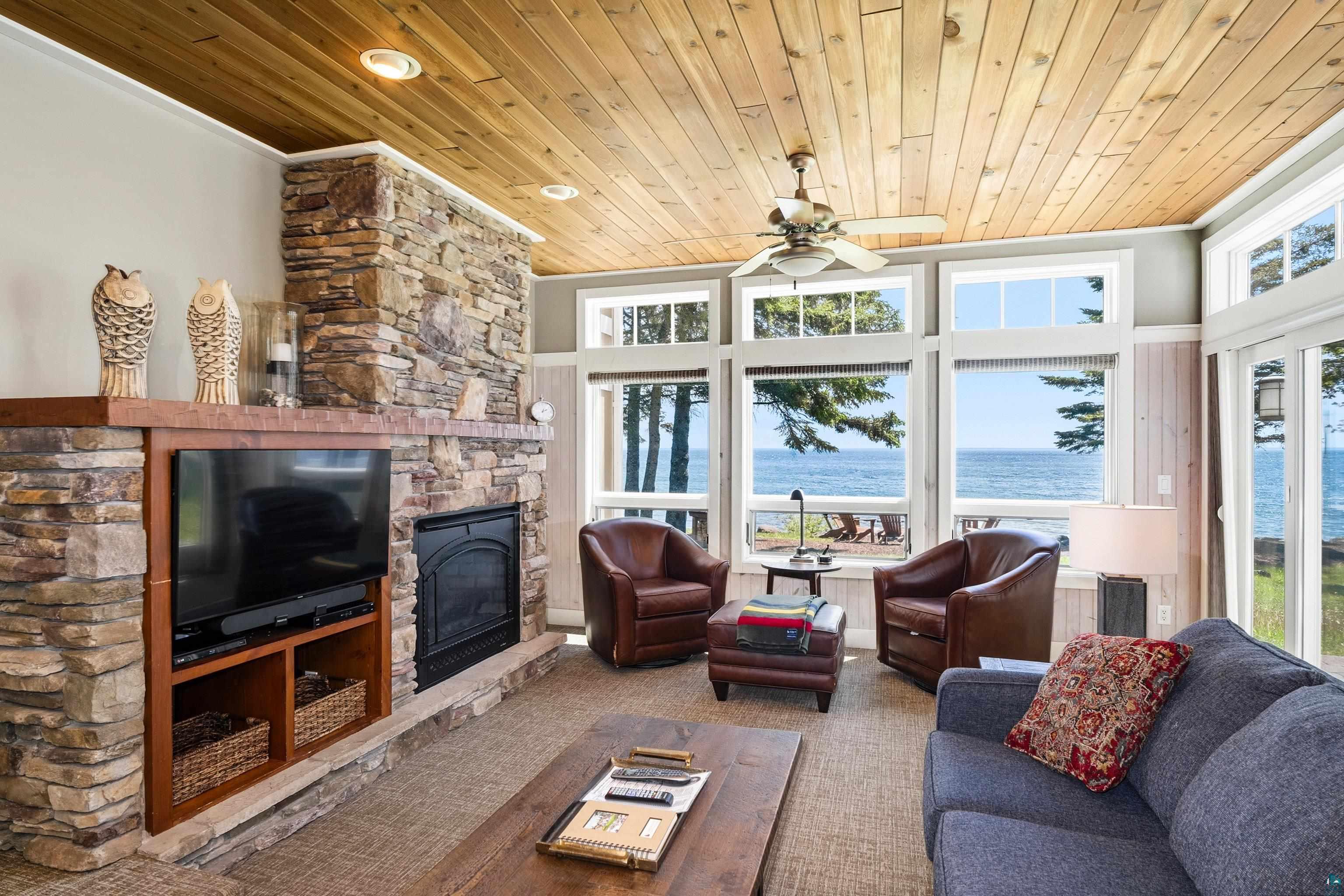 596 Larsmont Way, Unit 310 Two Harbors, MN 55616 - Photo 46 of 60