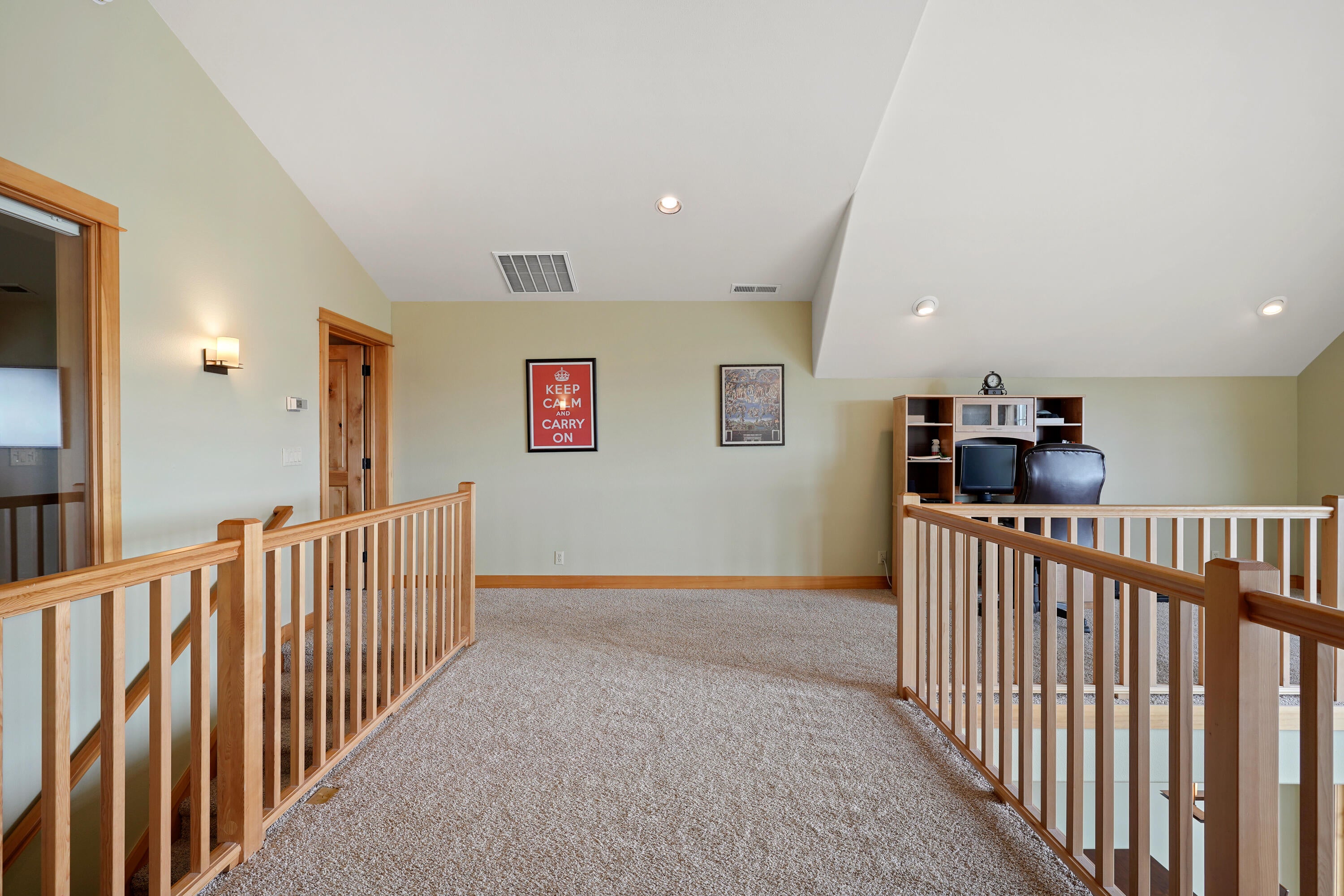 2155 Northwest Awbrey Road Bend, OR 97703 - Photo 21 of 44 DSC02642