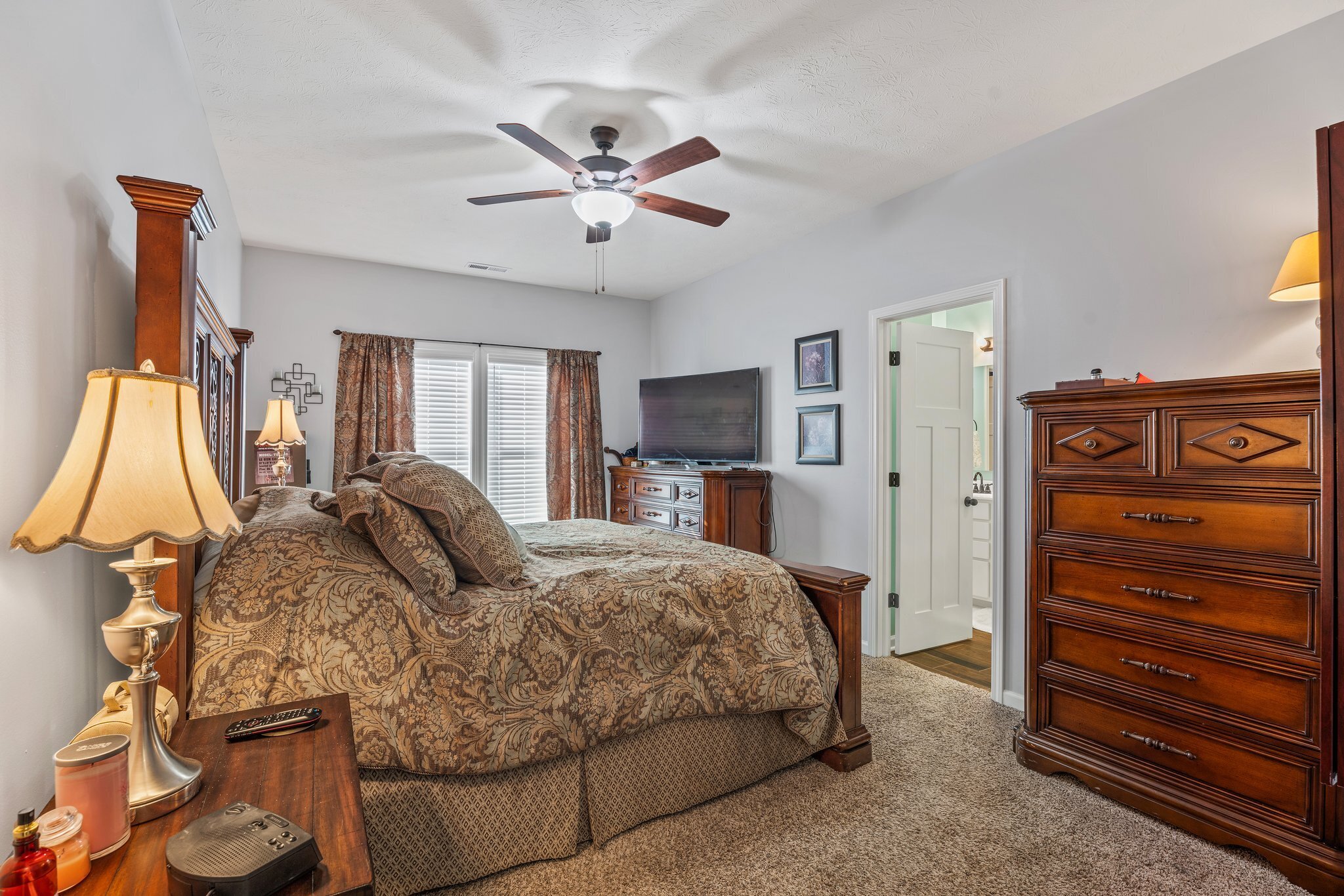 1879 Shellbark Court Columbus, IN 47201 - Photo 13 of 33 Gallery Image 13
