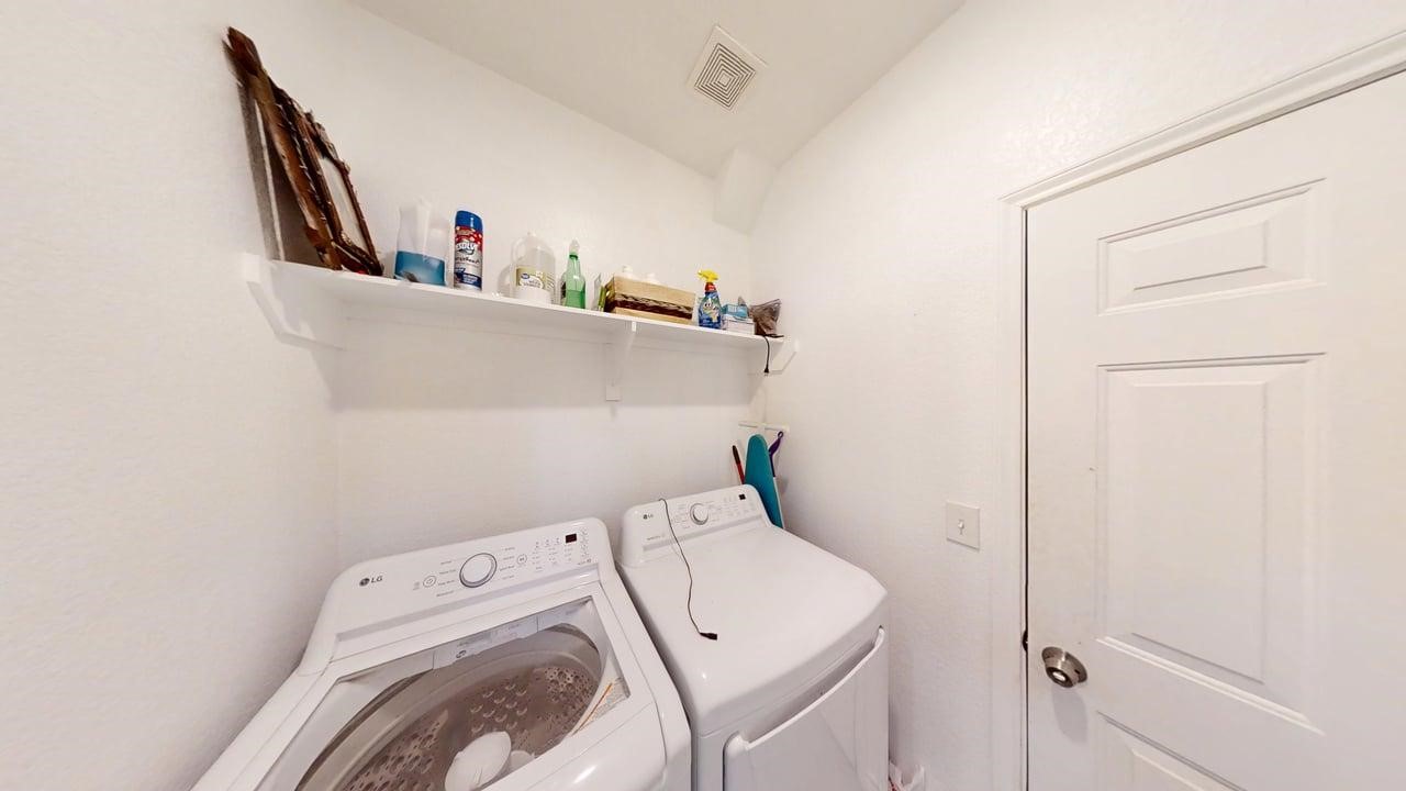 2463 Mohawk Bend Willis, TX 77378 - Photo 23 of 27 Laundry