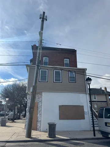 $2,675 | 400 North Massachusetts Avenue, Unit B, Atlantic City, NJ 08401