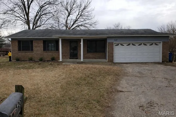 $1,650 | 520 Trails Ridge Court, Glen Carbon, IL 62034