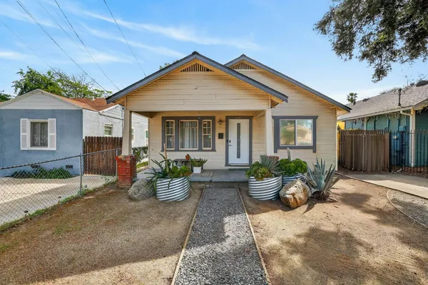 $419,999 | 3541 38th Street, Sacramento, CA 95817