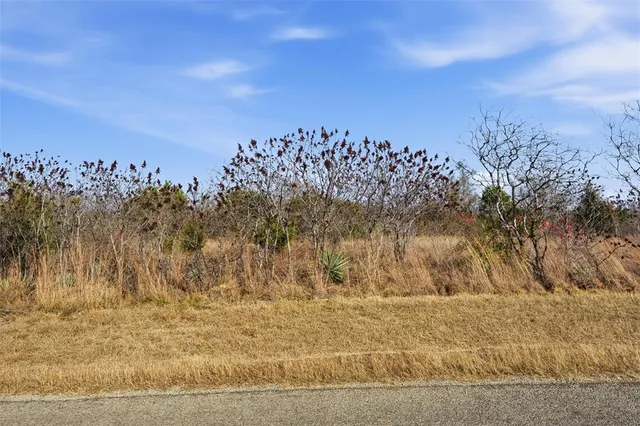 $185,000 | 150 Theresa Lane, Eddy, TX 76524