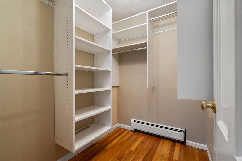 141 Westgate Wellesley, MA 02481 - Photo 20 of 36