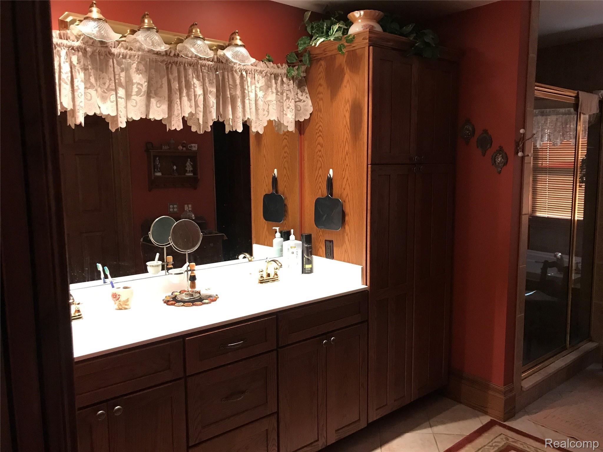 23800 Clark Road Belleville, MI 48111 - Photo 24 of 42 IMG_2296.JPG
