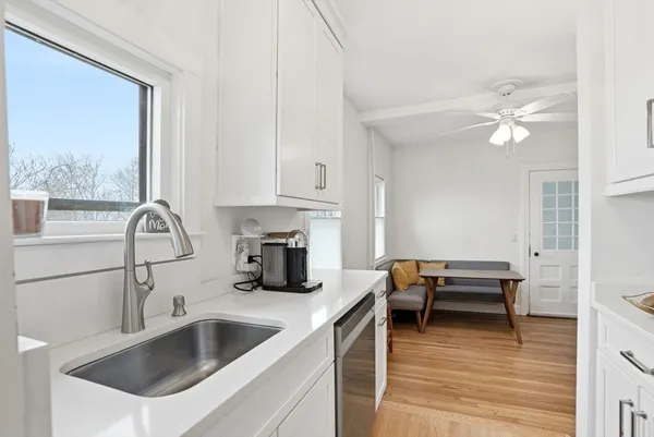 $698,000 | 30 Diab Lane, Unit 8, Cohasset, MA 02025