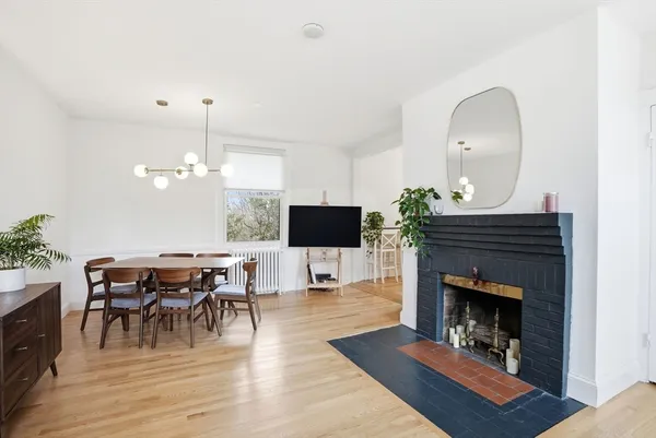 $698,000 | 30 Diab Lane, Unit 8, Cohasset, MA 02025